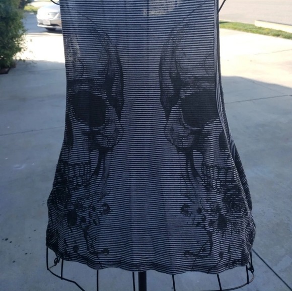 Womens Opened Arm Tank Top - Picture 2 of 4